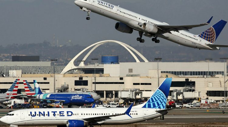 Alertă de securitate pe Aeroportul Reagan din Washington. Un avion a fost oprit la sol în urma unei amenințări