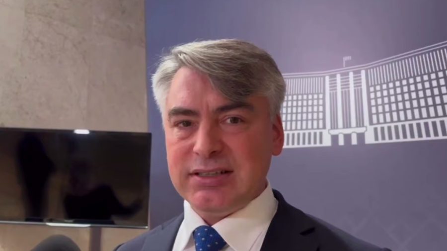 Deputatul PAS, Adrian Belîi, explică de ce apare semnătura sa pe diplomele medicilor moldoveni