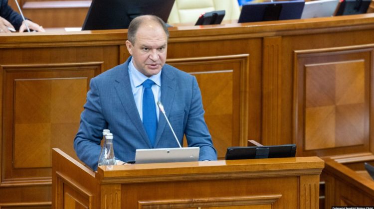 Ion Ceban a depus cererea de demisie din Parlament