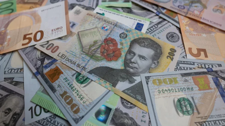 Curs valutar 10 noiembrie 2025: Cât valorează un euro și un dolar