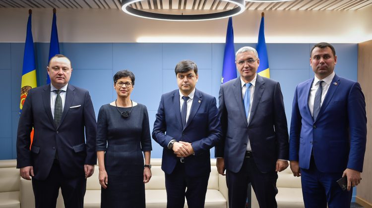 VIDEO Marta Kos a discutat cu opoziția parlamentară despre integrare europeană. Doar comuniștii au refuzat întrevederea