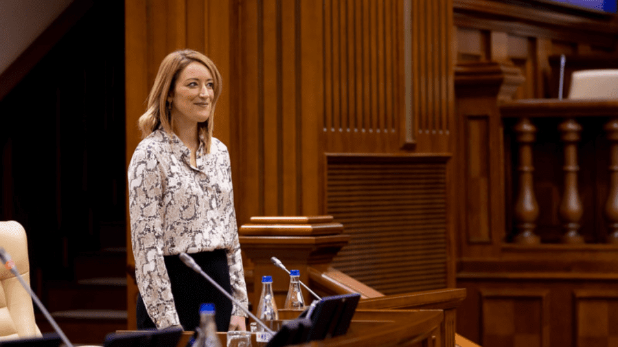 Metsola revine în Parlamentul Moldovei. Deputații au ședință plenară, iar șefa Legislativului UE va vorbi la tribună