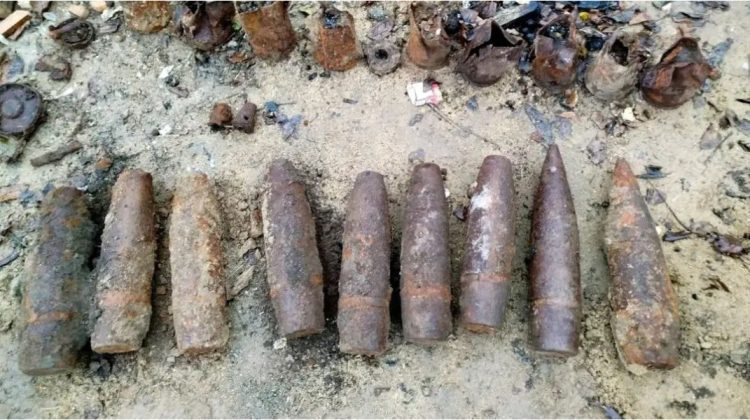 Alertă la Măgdăcești! Mai multe obiecte explozive au fost găsite în timpul unor lucrări de construcție