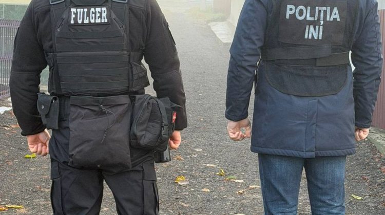 Membri ai unui partid politic, vizați într-o anchetă pentru spălare de bani și criptomonede