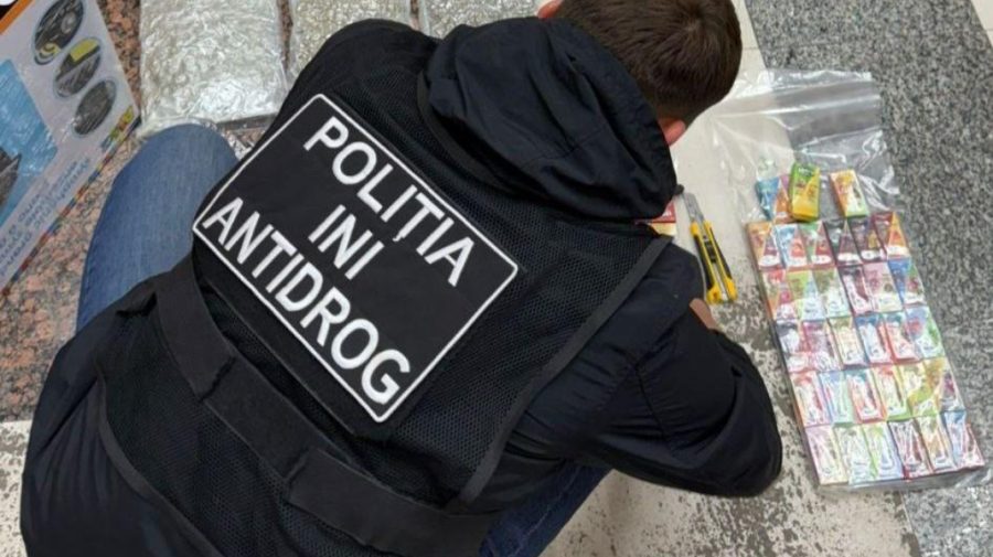 Colete cu „alimente” din UE și Canada ascundeau droguri. O grupare criminală, anihilată de poliție