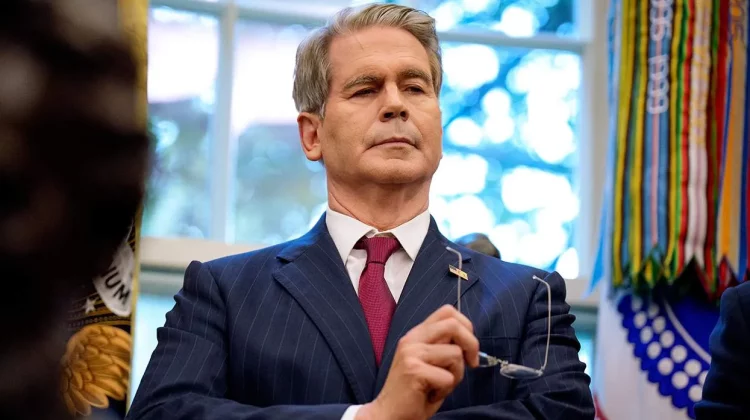 SUA avertizează China: Tarifele vamale pot crește dacă nu respectă acordul privind metalele rare