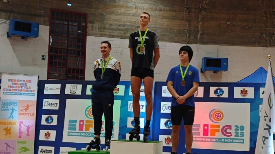 Maxim Caraion face istorie în sporturile cu role: A devenit campion european la sărituri în înălțime